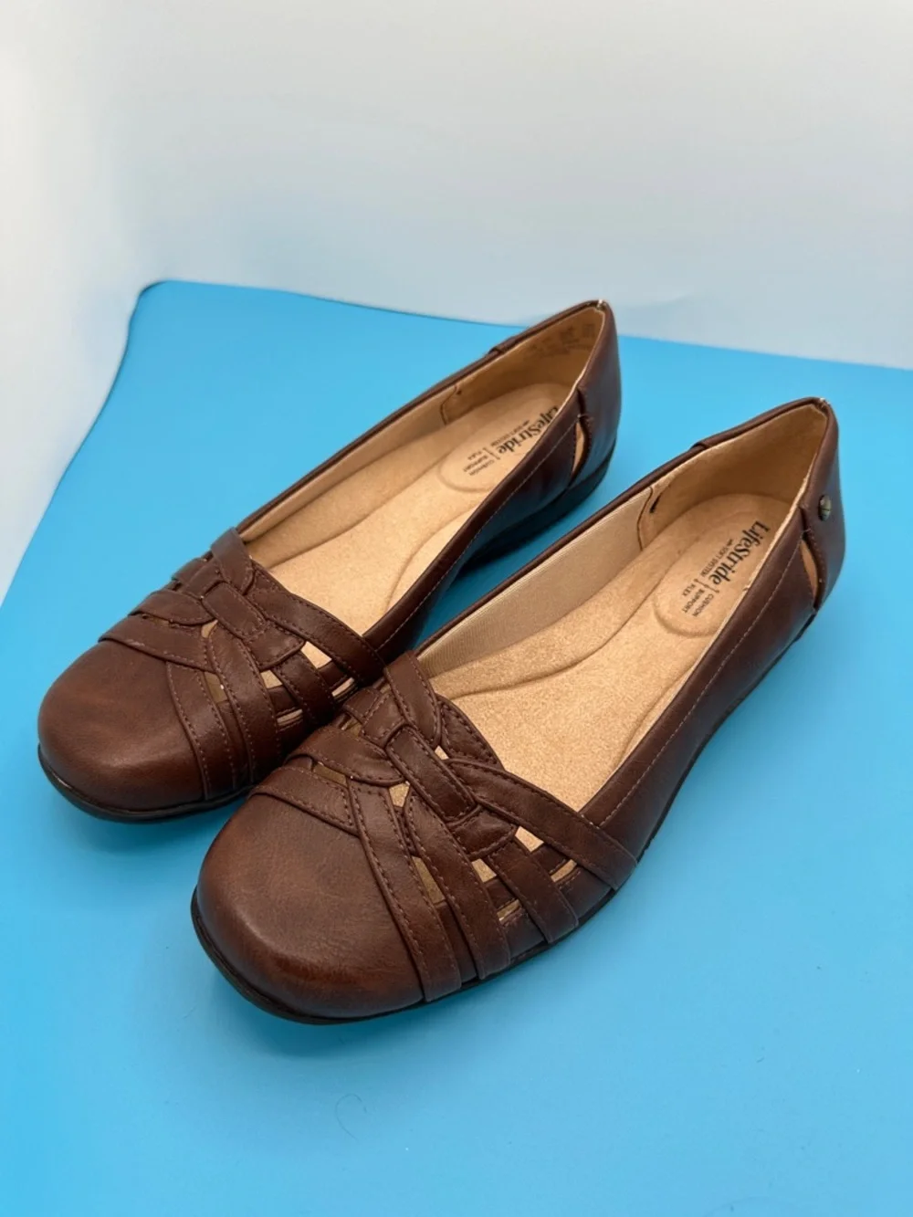 NEW! Life Stride Brown Braided Leather Flats Womens size 9.5 WIDE (new,no box)